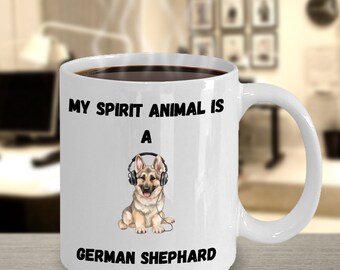 Cadeau pour les amateurs de chiens, cadeau pour l’amant de berger allemand, cadeau pour les propriétaires d’animaux de compagnie, mon animal spirituel est une tasse à café de berger allemand