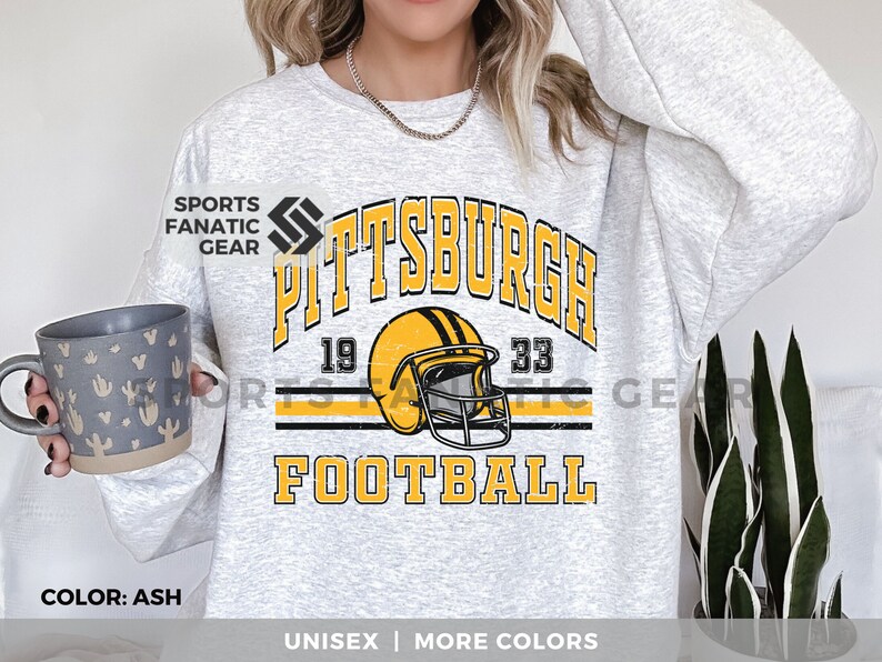 Pittsburgh Football Sweatshirt Vintage 80s Retro Style Crewneck Trendy Mens Womens Shirt Football Fan Gift Ash
