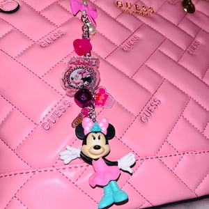 MINNIE MOUSE - Freizeitpark Taschenanhänger - zauberhafte Schlüsselanhänger - Acryl Charms - Micky und Minnie Taschenanhänger - Maus Taschenanhänger -