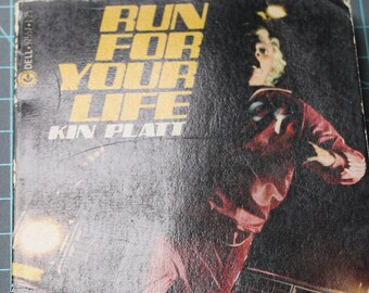 Rare Run For Your Life Softcover by Kin Platt 1979 Young Adult Fiction