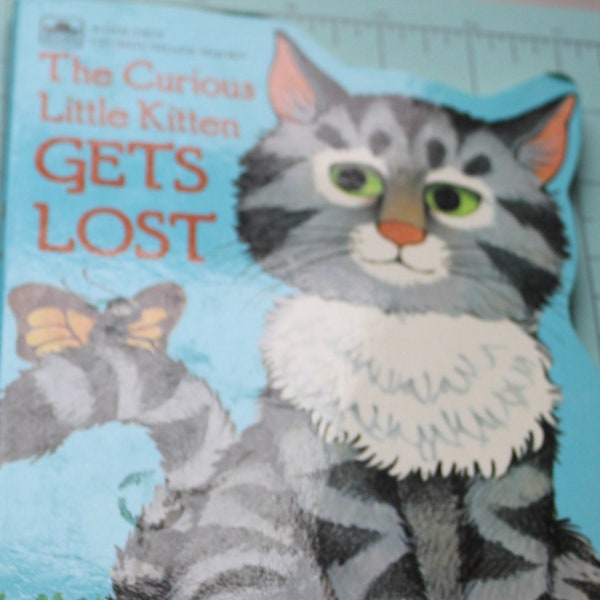 The Curious Little Kitten Gets Lost Golden Sturdy Shape Book by Linda Hayward 1984