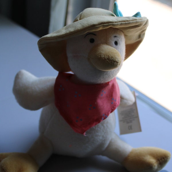 Russ Berrie Bonnie Lynn Duck with Hat Plush with tags