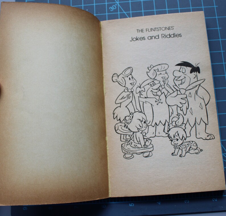 Hannabarbera's the Flintstones Jokes and Riddles Paperback 1978 Etsy