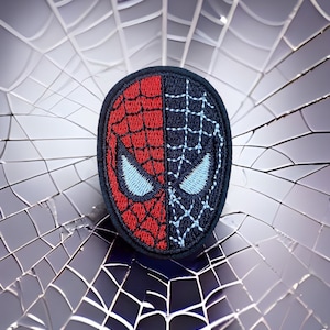 The Faces of Spider-Man Embroidered Iron On Patches! *FREE SHIPPING* (Item sizes in description)