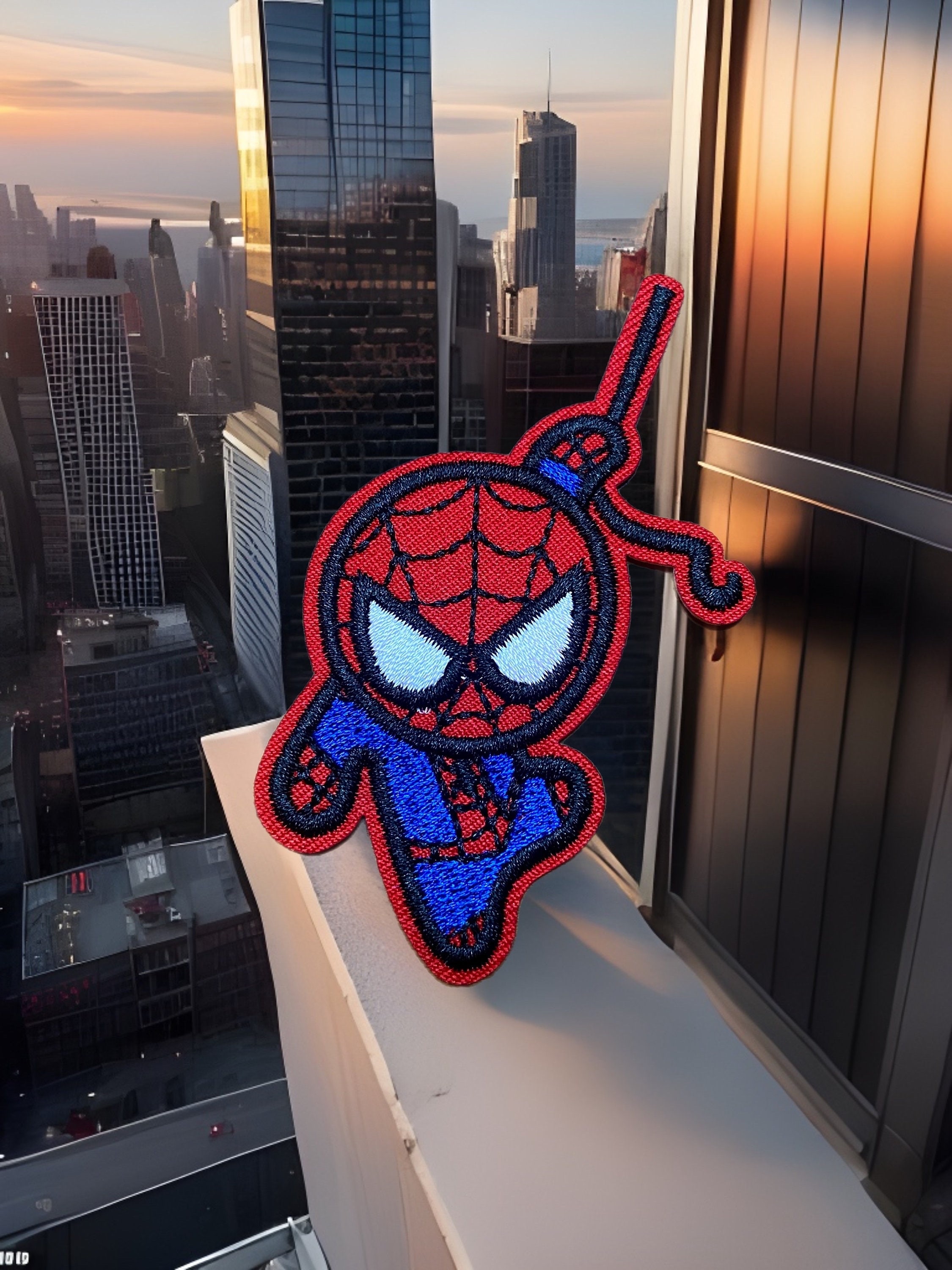 Chibi Spider-Man Aufnäher zum aufbügeln! *KOSTENLOSER VERSAND* (Artikelgrößen siehe Beschreibung)
