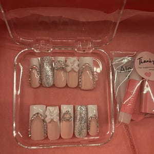 White French Tip Press on Nails