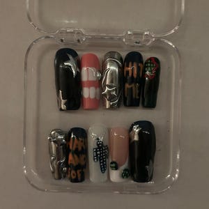 Billie Eilish Nails