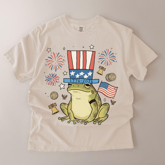 250 Years USA Shirt, Patriotic Tee, Frog Lover America Shirt, 2026 Shirt, July 4th Tee, Independence Day, Animal Shirt