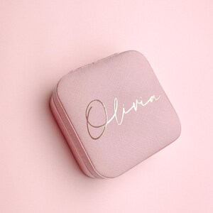 JEWELRY BOX with NAME personalized gift for girlfriend sister bridesmaids JGA travel jewelry box casket jewelry box