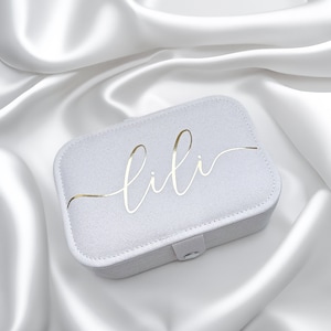 Schmuckbox mit Name personalisiert Schatulle Geschenk für Freundin Brautjungfern Dose Mama Schmuckkästchen Reiseschmuckbox Hennaabend