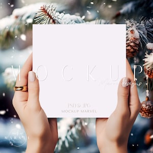 Mockup de Cartão de Natal | Mockup de Cartão Quadrado de Natal | Mockup de Cartão de Inverno | Mockup de Cartão de Proporção 1:1 | Mockup de Cartão em Branco | Mockup Psd