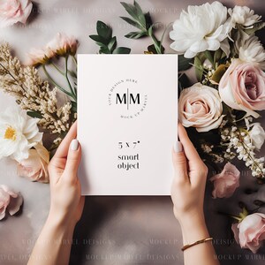 Inbjudningsmockup | Minimalistiska mockups | Hälsningskortsmockup | 5x7 anpassningsbar kortmockup | Enkelt minimalistiskt brevpapper | Enkel kortmockup bild 2