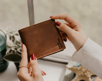 Personalized Leather Bifold Wallet, Engraved Genuine Leather Custom Wallet, Anniversary Gift For Him, Men, Father, Dad, Husband, Boyfriend