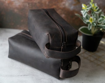 Anniversary Gifts for Dad, Personalized Leather Dopp Kit, Customized Groomsmen Gift Toiletry Bag, Monogrammed Men Toiletry Bag, Gift for Him