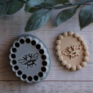 Oval Bee Clay Cutter, Polymer Clay Jewelry Mold