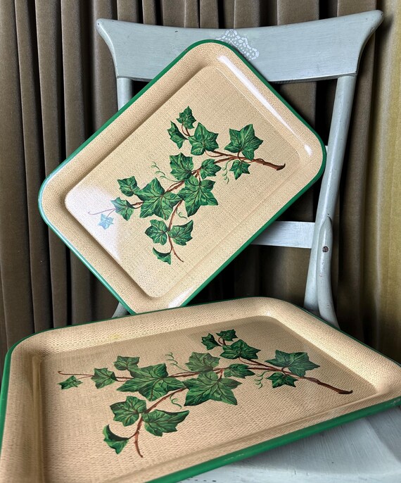Set of two tv trays deals