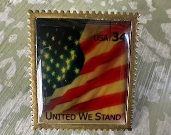 Vintage 2001 United We Stand Lapel Pin