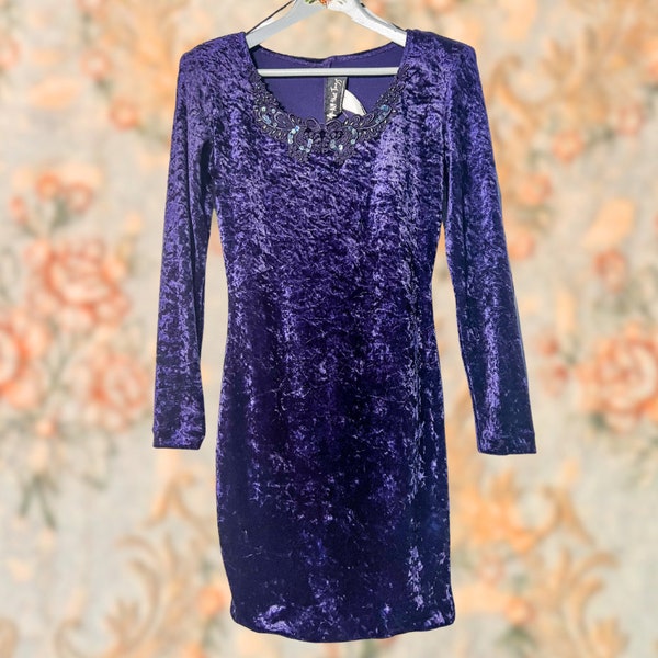 90s Crushed Velvet Dress - Vintage Purple Velvet Dress - Size Small - Lace & Sequin Neckline - All That Jazz, Whimsigoth dress, purple dress