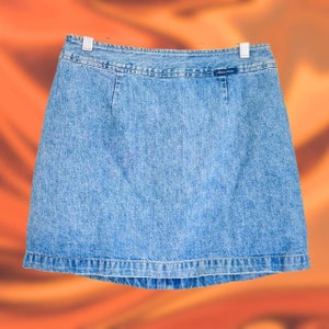 90s GUESS Denim Mini Skirt - Size 29 - Made in USA - Vintage Jean Skirt - High Waist - 100% Cotton