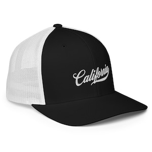 CALIFORNIA Closed-back trucker cap