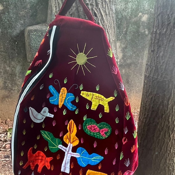 Hand Embroidered Daisy Velvet Bag, Cute Small Daisies Embroidery Market Bag, Eco Friendly , Aesthetic  bag, College bag, books bag ,