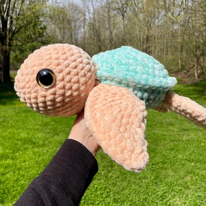Large Sea Turtle - Crochet (Amigurumi)