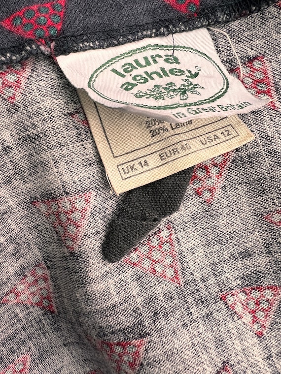 Original 1970’s Laura Ashley Made in Great Britain Gem