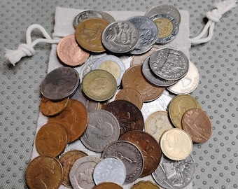 ジンバブエの5種類のコイン。アフリカのお金。コレクター垂涎の古い