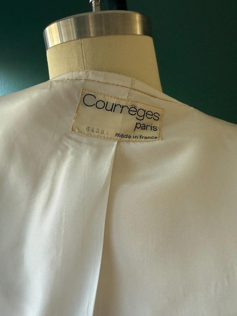 1960s Courrèges Couture Coat image 5