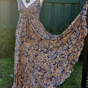 Gold Sari Silk Bohemian Maxi Dress, Adjustable fits S/M/L 8/10/12 zdjęcie 6