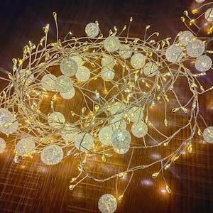 String Lights with Crackling Crystals, LED Cluster Fairy Lights - Romantic StringLights for Bedroom, Wedding, Party, Window Decor, Girl Gift