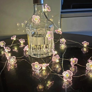 Pink Sakura Copper String Lights, Cherry Blossom Fairy Lights, Romantic Flower String Lights for Bedroom Decor, Wedding lights, Gift for Mom imagem 7
