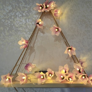 bluebell String Lights, Flower Fairy Lights - Romantic Flower String Lights for Bedroom Decor, Wedding Lights, Window Display, Gift for Mom