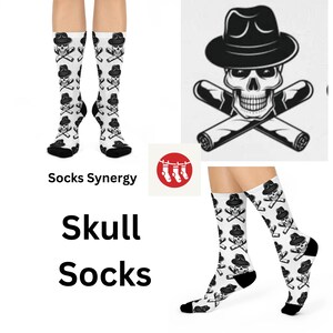 Skull and Crossbones Cushioned Crew Socks - Perfect for Halloween, Gifts for Him, Unique Fashion, Cozy Winter Wear, Edgy Street Style