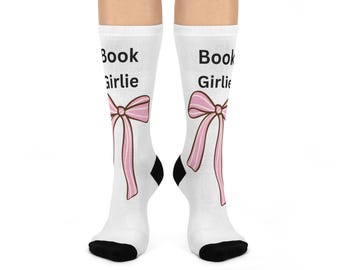 Calzini a coste per amanti dei libri, calzini comodi per lettori, regalo per ragazze amanti dei libri, calzini carini dedicati alla letteratura, idee regalo per le calze della Befana.