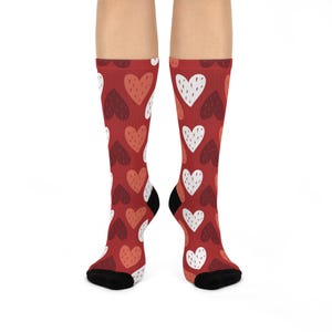 Calcetines con estampado de corazones acogedores: bonito regalo para San Valentín, calcetines de San Valentín, bonito regalo, calcetines acogedores, diseño de corazón, uso cómodo