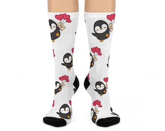Entzückende Pinguin Crew Socken mit Herzballons, Perfekt zum Valentinstag, Geschenk für Tierliebhaber, Kuschelige Neuheit Socken, niedliche Mode