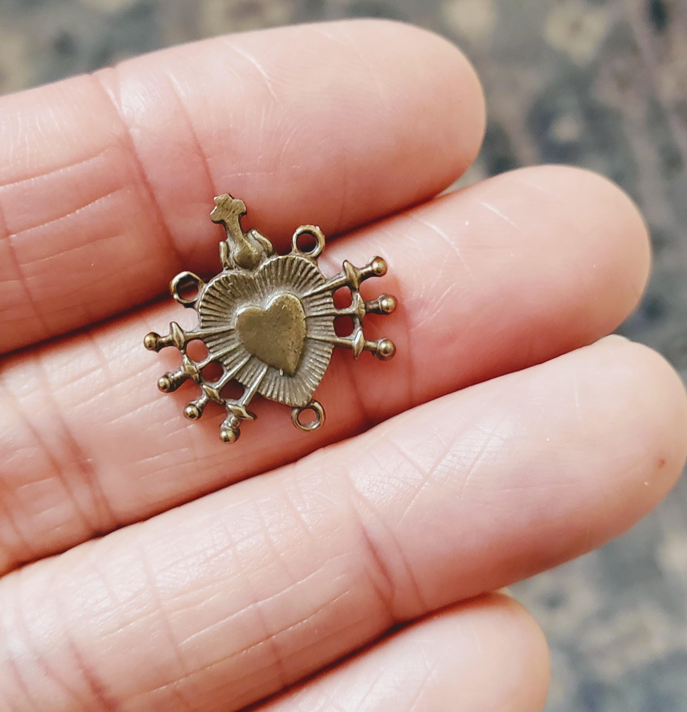 Small Seven Sorrows of Mary, Heart Pierced by Swords, Heirloom