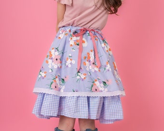 Girls Flower Gingham Skirt with lace, Age 7-10, 40cm length gathered skirt, Adjustable waist size 45-84cm, Handmade, Birthday gift for her
