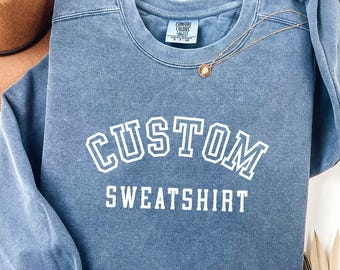 Comfort Colors Anpassad College Letter Sweatshirt: Personlig Varsity Crewneck