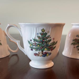 Nikko - Happy Holidays - Footed Cups - Lot of 4 - Christmas Holiday Dinnerware - Vintage Dinnerware