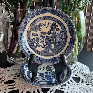 Johnson Bros England - Willow - Saucers - set of 2 vintage saucers - Blue Willow - chinoiserie