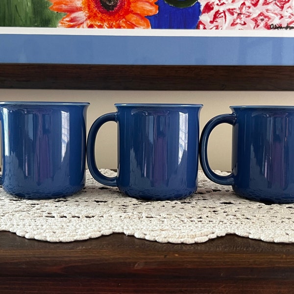 Crown Corning Japan Blue mugs- set of 3 - vintage mugs - vintage drinkware - vintage coffee cups