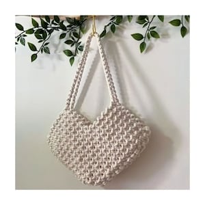 Handmade Macrame Heart Bag | Handmade Cotton Macrame Bag | Gift for Boho Chic Woman Size - 22cm × 13cm × 5cm | Hand Sling Bags | Bag
