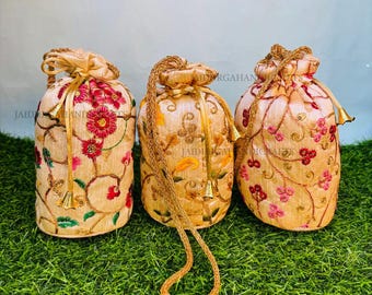 Bolsa Potli de Seda Bordada: Lembrancinha de Casamento Artesanal, Presente Indiano, Presente em Grande Quantidade