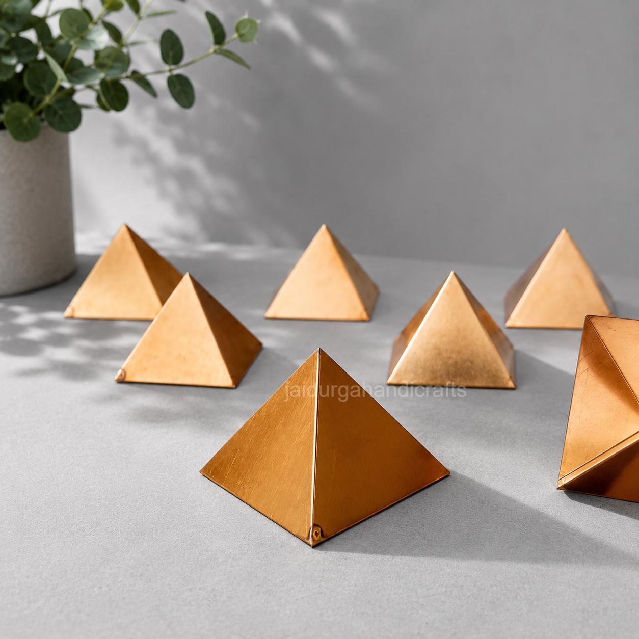 瞑想ピラミッド - Etsy 日本