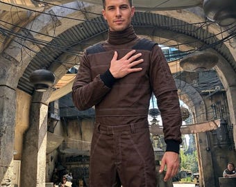 Mandalorian Flight Suit – 3PC Bounty Hunter Cosplay Outfit with Flak Vest