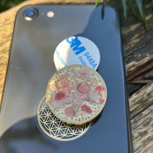 Orgonite EMF-harmonisator voor mobiele telefoons, laptops, tablets, wifi-routers en andere elektronische apparaten met robijn, kunziet, rhodochrosiet en bergkristal.
