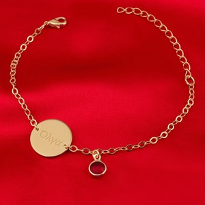 Graviertes griechisches Namensarmband oder Fußkettchen, Birthstone griechischer Namensarmband, griechisches Namensarmband, personalisiertes griechisches Namensfußkettchen