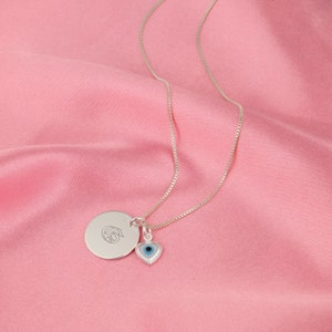 Collar con inicial grabada en inglés antiguo, collar con inicial personalizada, collar con letra personalizada, joyería con fuente en inglés antiguo, collar para mujer